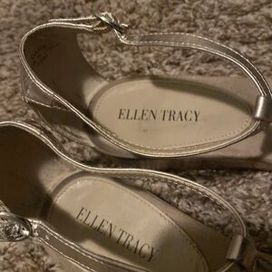 Gold stray sandal by Ellen Tracie